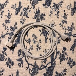 MacBook 70-inch Extension Cord